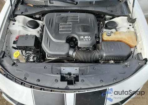 2018 Dodge Charger Sxt Plus z USA, uszkodzony, nr VIN 2C3CDXHG4JH139058